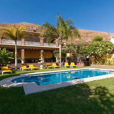 Andrea Sol Canovas Villa Nerja