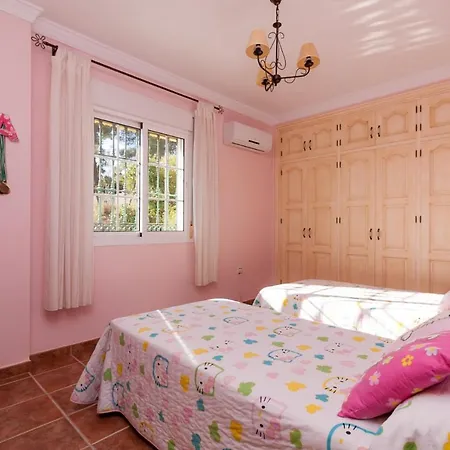 Villa Andrea Sol Canovas *